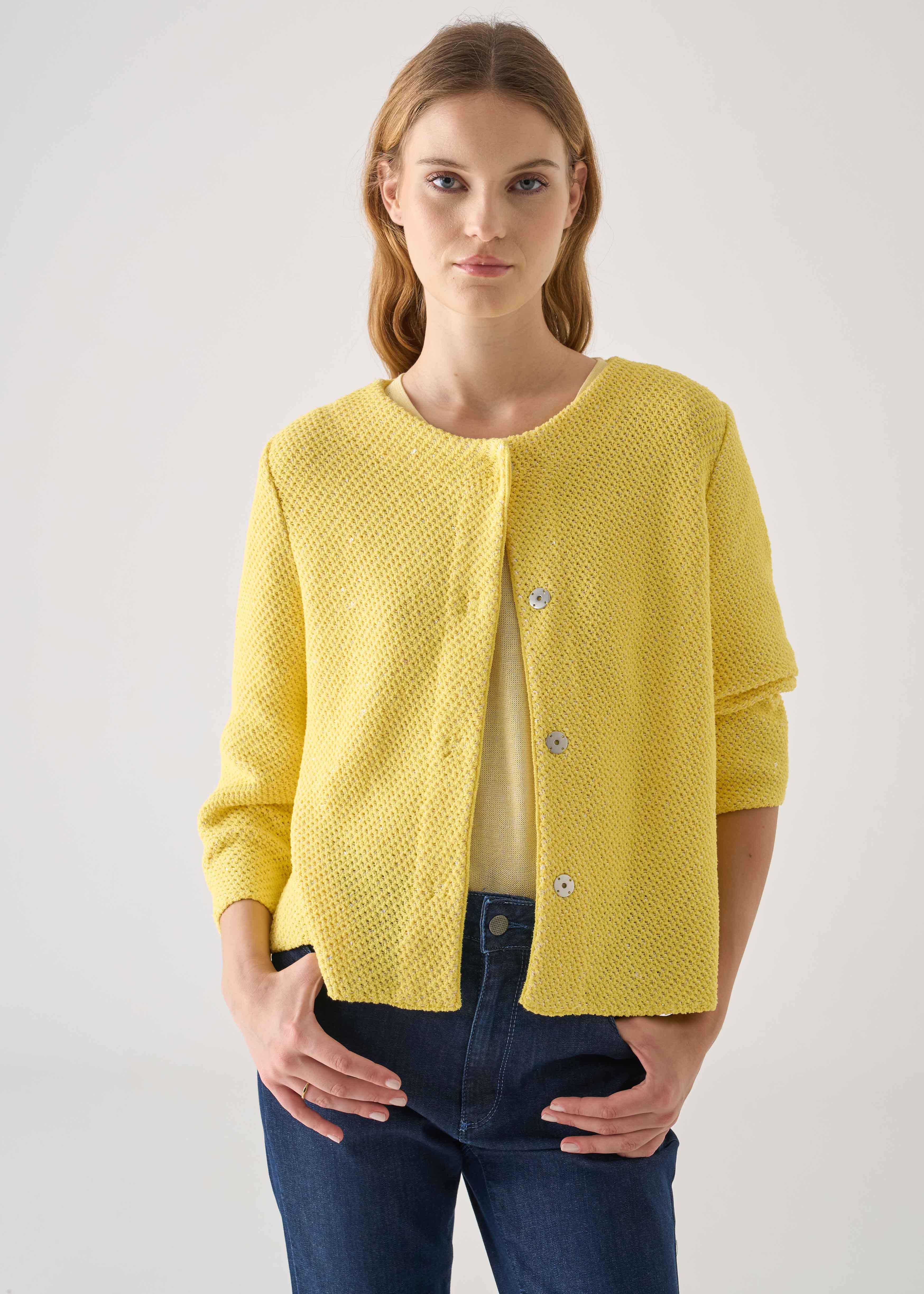Chanel in fantasia di maglia bouclé con paillettes